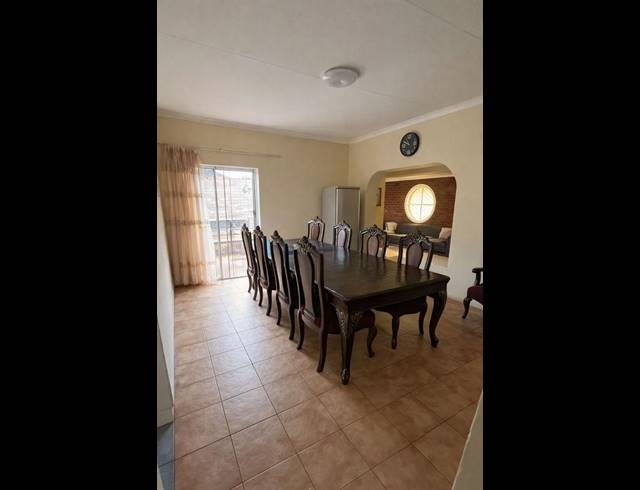 3 BEDROOM PROPERTY TO RENT IN ROBERTSHAM